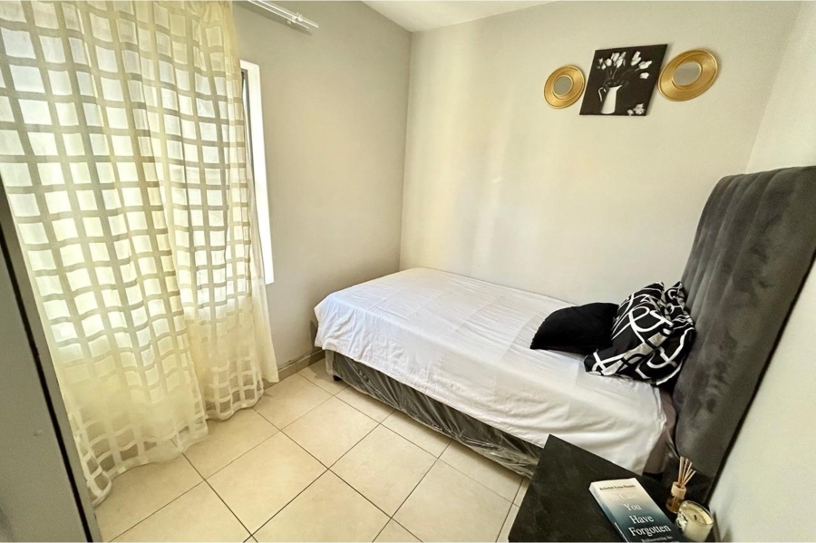 2 Bedroom Property for Sale in Scottsdene Western Cape